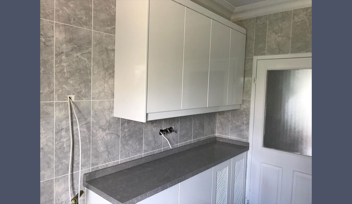 Banyo Dolabı